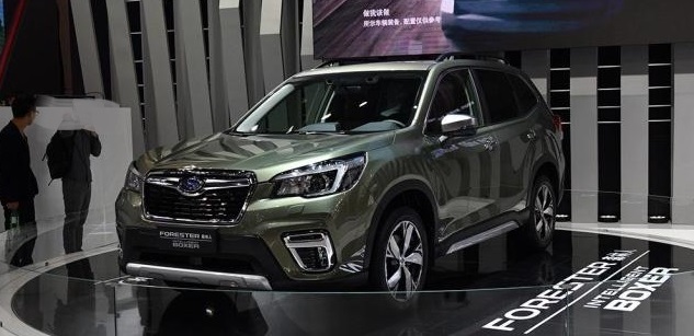 这款纯进口suv，比途观霸气，配2.0l+cvt，百公里油耗仅6.1l​