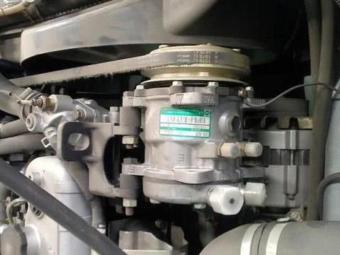 修车后，这4个零件千万别丢，转手就能赚一笔！