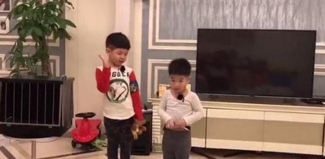 参观胡可沙溢的豪宅，对两个儿子管教很严，他们从小只能睡双层床