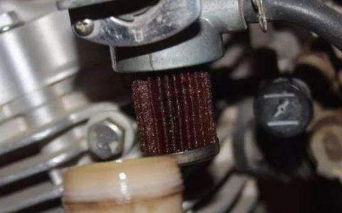 看起来是爱车的行为，但实际上最伤发动机，这3个行为习惯你有吗