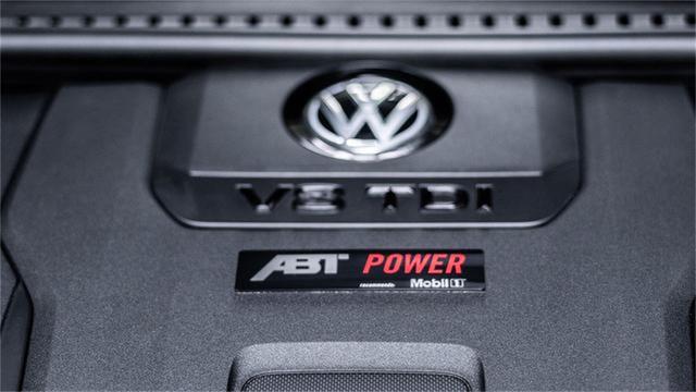 真牛，动力搭载3.0T+V6发动机，新款大众途锐推出性能版