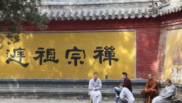 中国最“俊美”的和尚，姑娘为追他天天去拜佛，现在怎么样了？