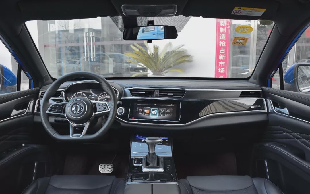 想做整条街最靓的仔?这4款十万级轿跑SUV可别错过了