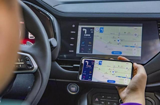 好看好开还好用,这个车市“新三好生”,再度用“智慧”征服了我