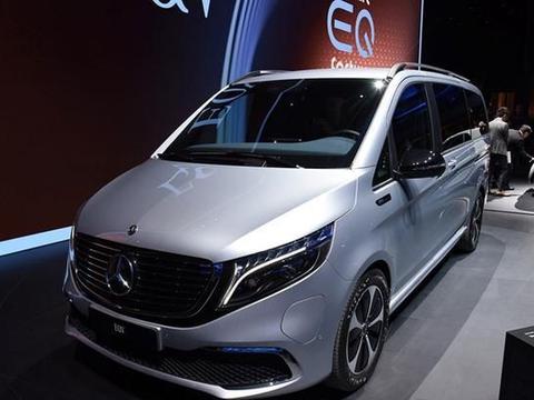 奔驰的纯电动MPV，电池容量90kWh，车重3.5吨，续航405km