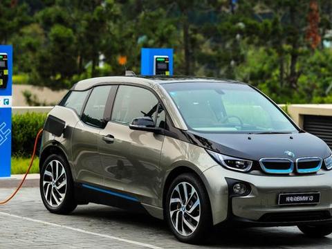 电动汽车谈保值率，是让买卖双方都难受的一件事儿