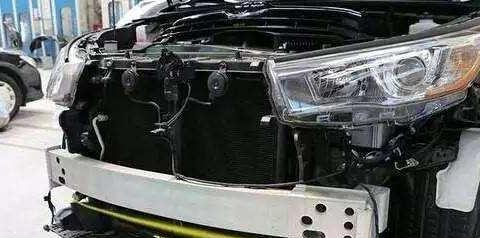 汽车防撞梁为什么不用铁轨那种钢材？老司机给了答案，你同意吗？