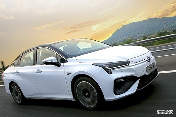 为何冬天纯电动车续航差?三大主要因素导致