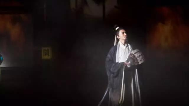 中国最美的“4大姓氏”，取名字信手拈来，随便怎么取名怎么好听
