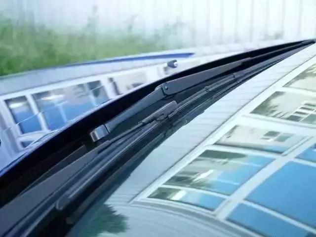 汽车保养配件的“水”太深了，爱车就是这样被弄报废的！