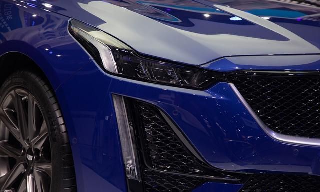 30万该买谁?凯迪拉克 CT5 与宝马 3 系的较量