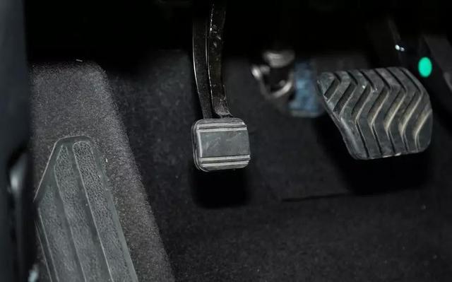 月销超5万台,年度销冠“第一候选”,日产轩逸为啥能卖这么好?