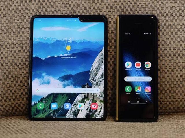 三星galaxyfold,三星galaxy z fold 3 三星fold带来身临其境的视频体验,折叠屏跌破传统