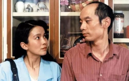 国家一级演员葛优，娶“醋坛子”老婆32年无儿无女