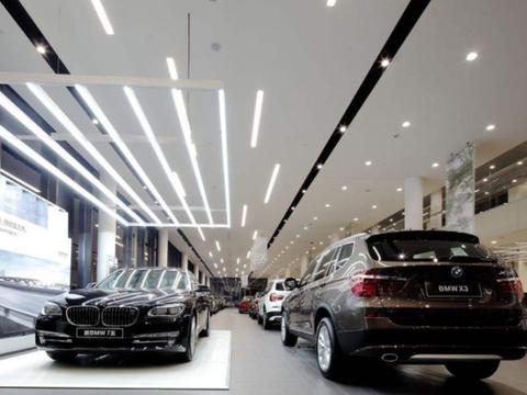 月收入多少才敢买20万的车？老司机：低于这个数，就是花钱买罪受