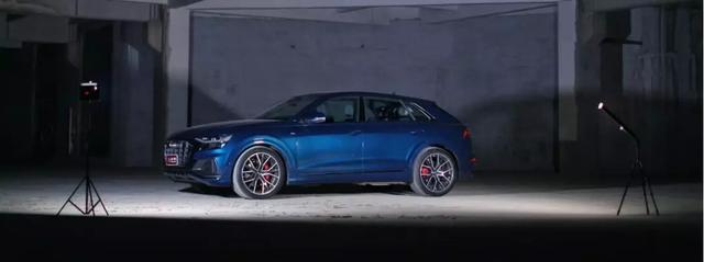 本是同根生,Q8、卡宴Coupe、Urus开起来有多大差别?