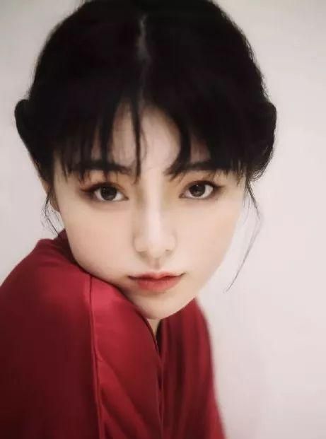 女生好看的6种眼型:狐狸眼诱人,柳叶眼妩媚,有桃花眼都是美人