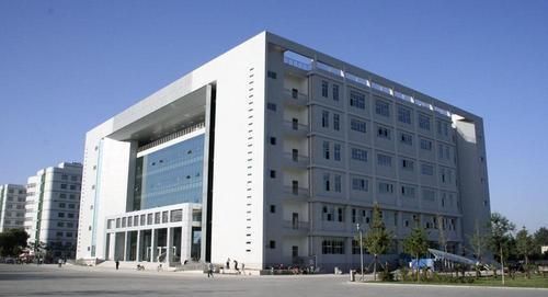 我国很“不错”的4所二本医学院，综合排名不高，学生却很好就业