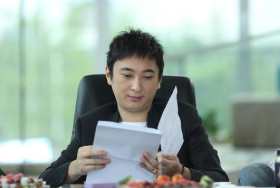 知情人爆料王思聪被逼与富豪千金联姻，女方身材圆润，性格好！
