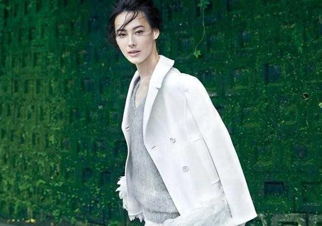 31岁梁洛施人生赢家！与李泽楷分手拿巨额抚养费，3个儿子成王牌