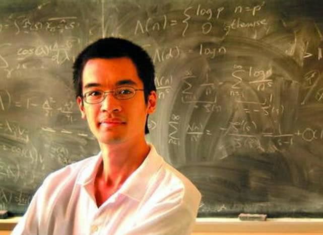 世上智商最高的5大天才排名，霍金只是垫底，排名第一是华裔