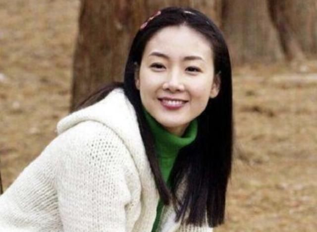 应采儿官宣怀孕后，又有一位女星宣布怀孕，粉丝们激动坏啦