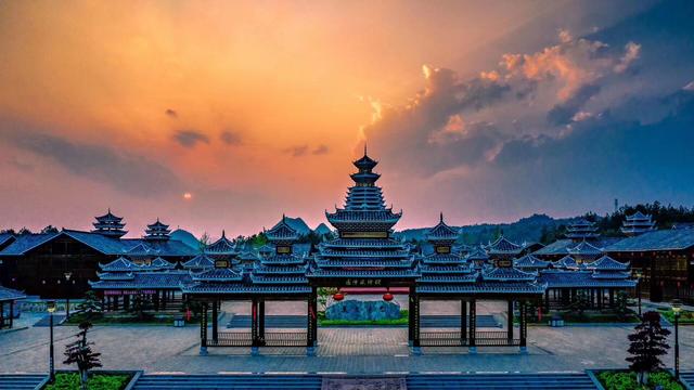 田坪侗乡风情园：云贵高原上的康养旅居圣地