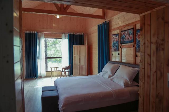 田坪侗乡风情园：云贵高原上的康养旅居圣地