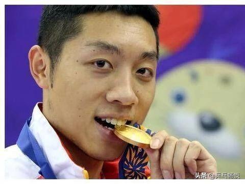 国乒小将赵子豪被国际乒联谬赞，他的直拍打法雷厉风行，好酷