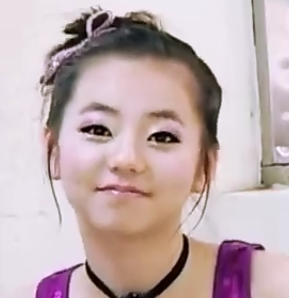JYP女团的忙内各有特色，安昭熙娃娃脸，最小的艺人如今只有16岁