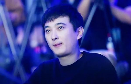 王健林不帮儿子还钱？王思聪：没事儿，我还有妈