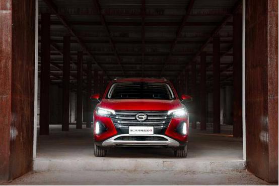 自主SUV年度对决:红旗HS5,传祺GS4,宋pro,选哪个回家过年?