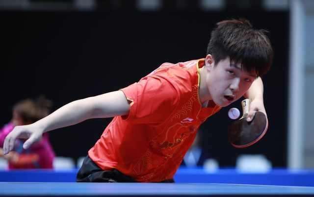 出手不凡！国乒功勋打服19岁黑马新星，或接手李隼成幕后头号赢家