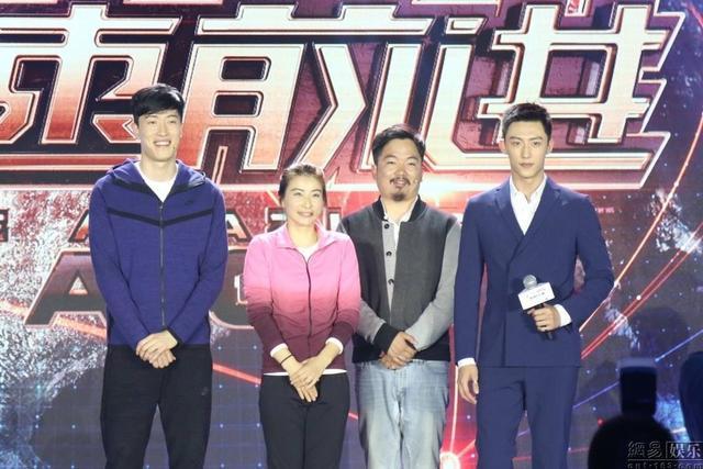 35岁刘翔生活现状，身价超6亿，娶前女友为妻，结婚3年仍无孩