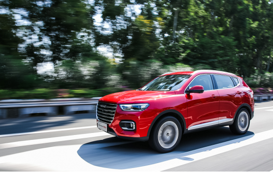 帕萨特车主“吐血”，后悔没有买才10万出头的“国民神车”！