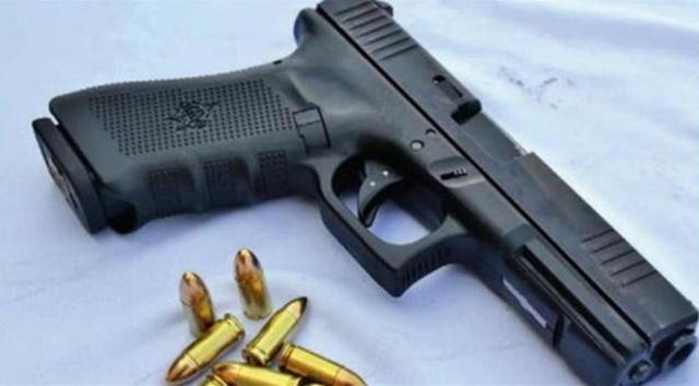 为何恒星聚变到铁就停止了？宇宙中比铁重的元素又是哪...