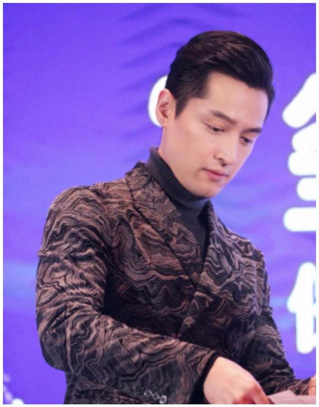 毁容后孙俪因祸得福，胡歌伤疤明显，她毁容后5次整容撞脸赵丽颖