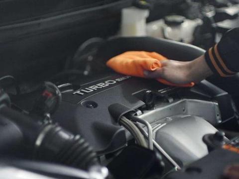 别以为保养汽车就是换机油！这几个零件不换，发动机就得大修