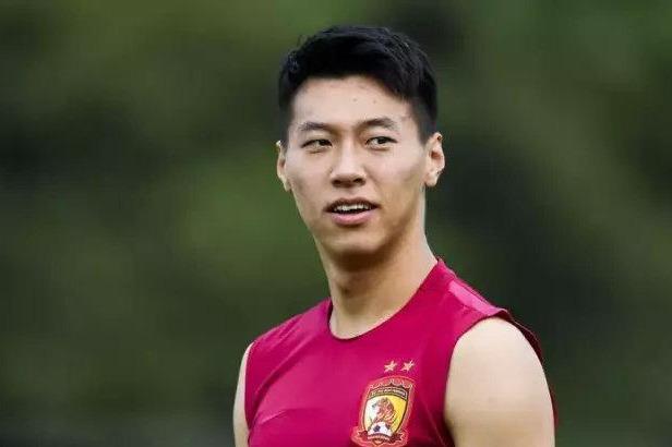 他曾攻破克罗地亚的球门 也曾是里皮时代的国脚 如今落脚西丙