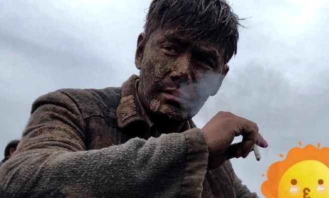 27岁出道火到现在，老婆至今没人记得，如今龙凤胎已长大成年！