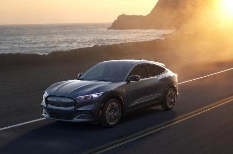 纯电动车一直追求高续航，真的好吗？