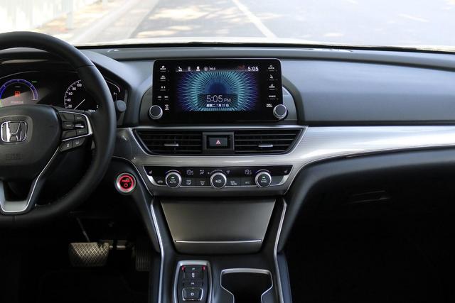 混动轿车的首选?广汽本田雅阁锐·混动到底值不值得买