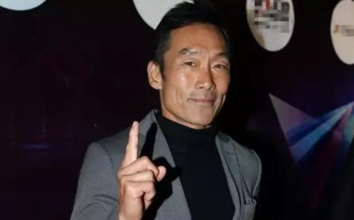 他是《古惑仔》里的司徒浩南,生活中是个学霸,真是人不可貌相