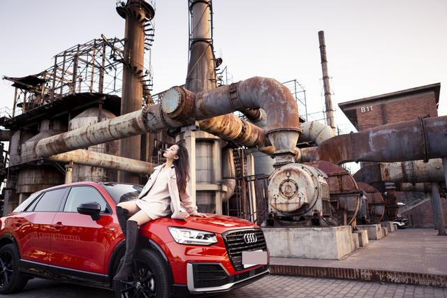 预算30万，这4款豪华SUV适合女性开