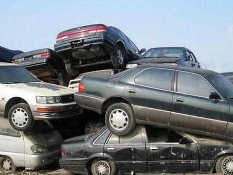 汽车报废时，别忘了“拆掉”4个零件，就算坏了也值钱