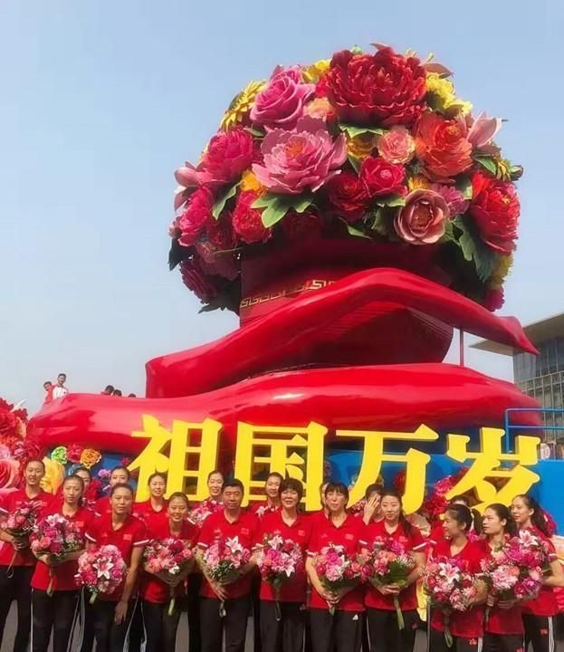 2019岁末盘点朱婷：一个游走在排球之巅的精灵