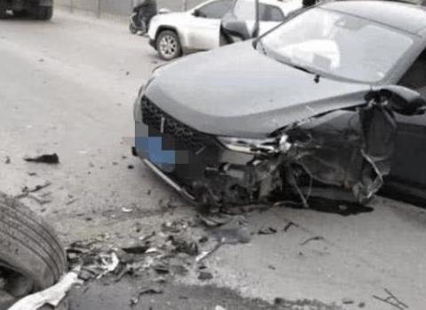 老司机：爱车开了十万公里后，车况再好，这几个配件也需要更换