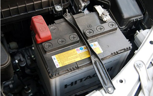 汽车蓄电池主要分为三类！那怎么保养呢？