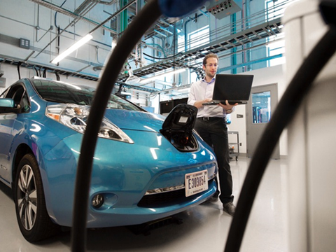 电动汽车电池市场低迷，恐打击宁德时代、比亚迪