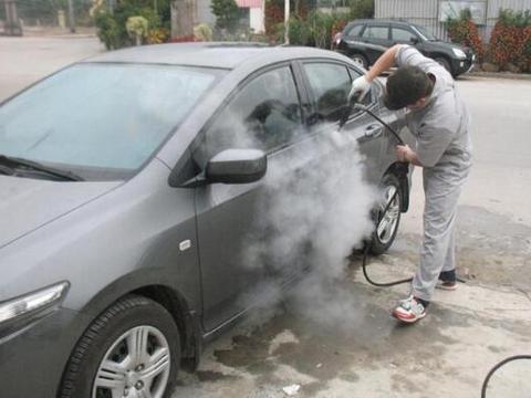 冬天汽车保养攻略，做好这几点，减少不必要的维修